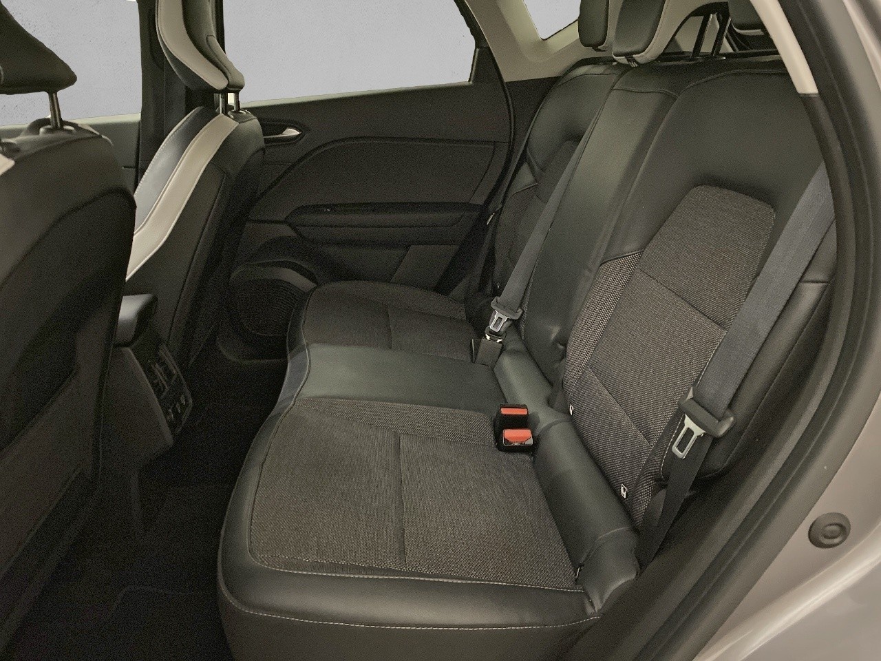 Renault Captur Zen E-TECH Híbrido 107 kW (145 CV) - 9