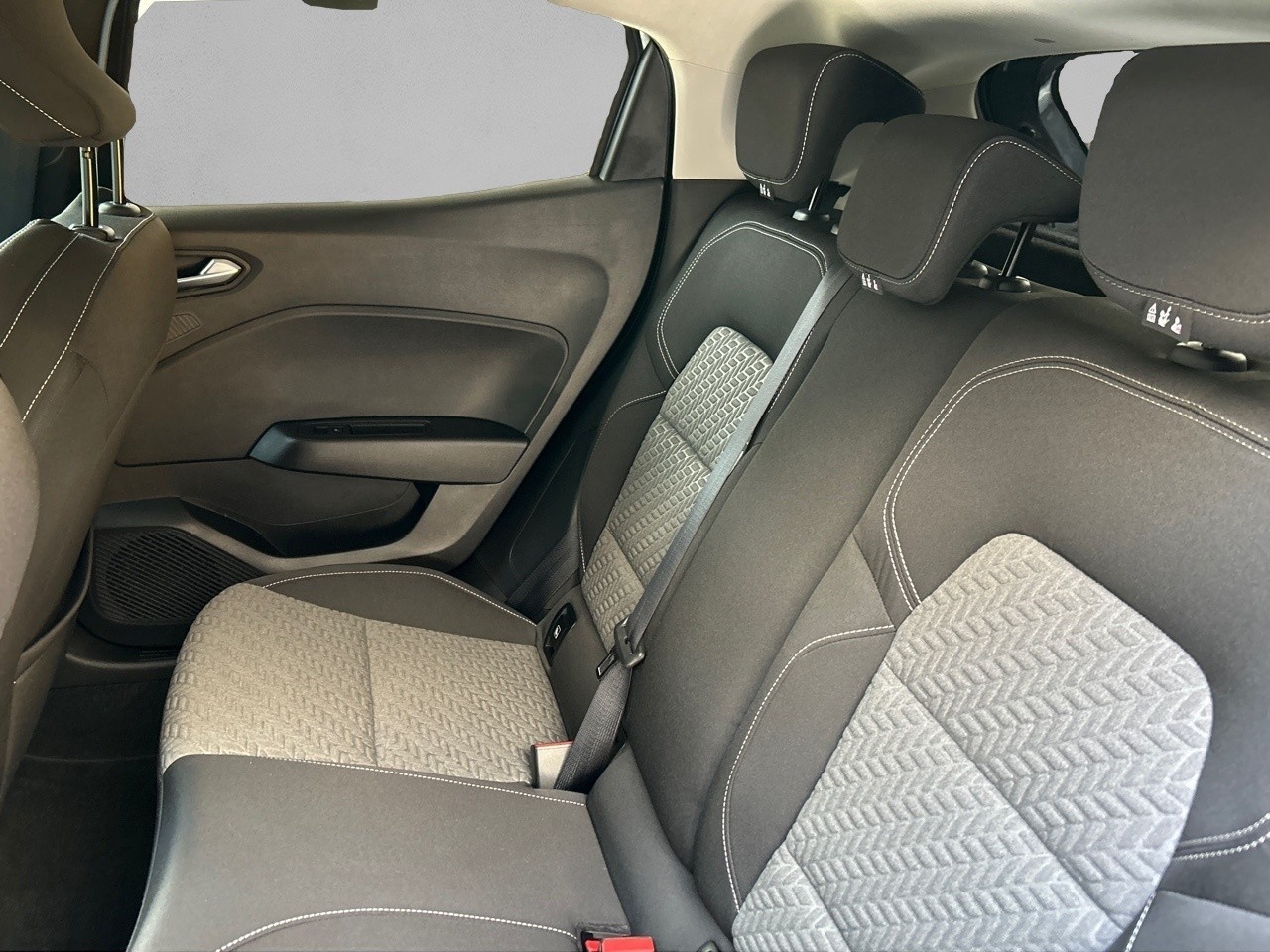 Renault Clio Evolution TCe 66 kW (90 CV) - 9