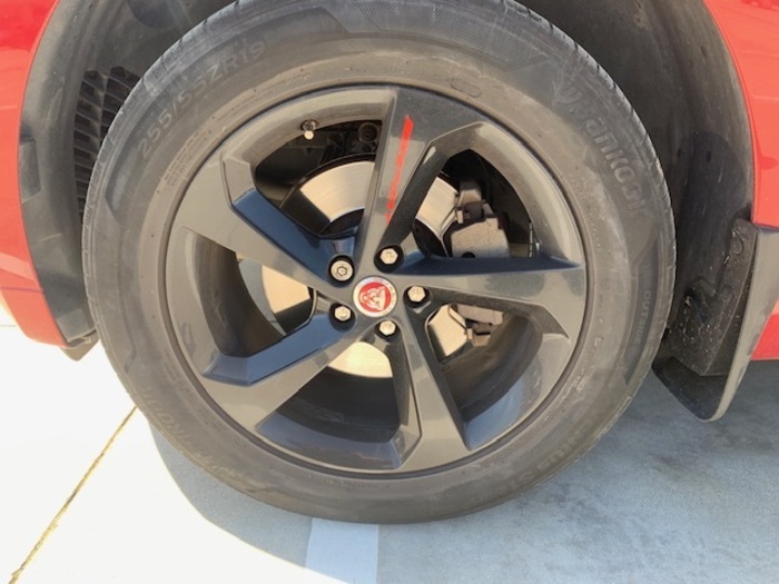 JaguarF-PACE 2.0L i4D R-Sport Auto 132 kW (180 CV) Vehículo usado en Barcelona - 4 JaguarF-PACE 2.0L i4D R-Sport Auto 132 kW (180 CV) Vehículo usado en Barcelona - 4