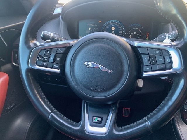 JaguarF-PACE 2.0L i4D R-Sport Auto 132 kW (180 CV) Vehículo usado en Barcelona - 14