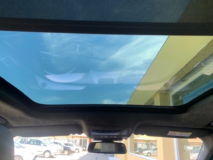 JaguarF-PACE 2.0L i4D R-Sport Auto 132 kW (180 CV) Vehículo usado en Barcelona - 16 JaguarF-PACE 2.0L i4D R-Sport Auto 132 kW (180 CV) Vehículo usado en Barcelona - 16