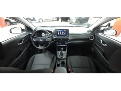 Hyundai Kona 1.6 GDI HEV Maxx DCT 104 kW (141 CV) Hyundai Kona 1.6 GDI HEV Maxx DCT 104 kW (141 CV)