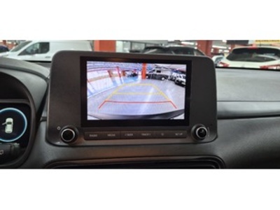 Hyundai Kona 1.6 GDI HEV Maxx DCT 104 kW (141 CV) Hyundai Kona 1.6 GDI HEV Maxx DCT 104 kW (141 CV)