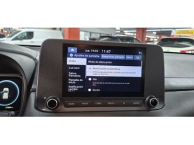 Hyundai Kona 1.6 GDI HEV Maxx DCT 104 kW (141 CV) Hyundai Kona 1.6 GDI HEV Maxx DCT 104 kW (141 CV)