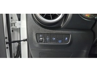 Hyundai Kona 1.6 GDI HEV Maxx DCT 104 kW (141 CV)