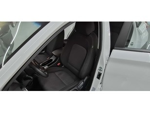 Hyundai Kona 1.6 GDI HEV Maxx DCT 104 kW (141 CV)