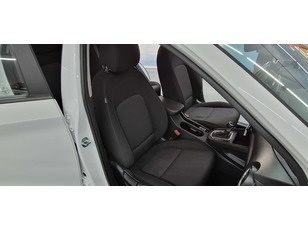 Hyundai Kona 1.6 GDI HEV Maxx DCT 104 kW (141 CV)