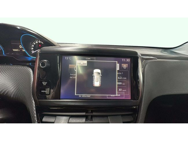 Peugeot2008 BlueHDi 100 S&S Allure 73 kW (100 CV) Vehículo usado en Barcelona - 15