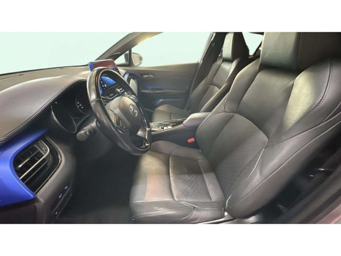 ToyotaC-HR 1.8 125H Active 90 kW (122 CV) Vehículo usado en Barcelona - 10 ToyotaC-HR 1.8 125H Active 90 kW (122 CV) Vehículo usado en Barcelona - 10