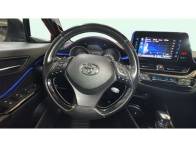 Toyota C-HR 1.8 125H Active 90 kW (122 CV) Toyota C-HR 1.8 125H Active 90 kW (122 CV)