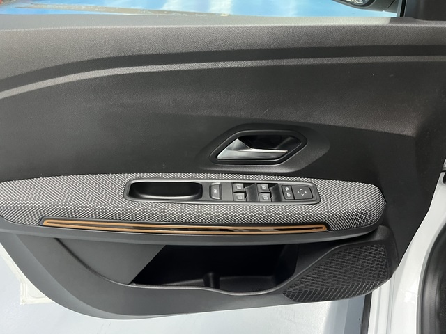 DaciaSandero Stepway Comfort TCe 67 kW (91 CV) Vehículo usado en Barcelona - 14