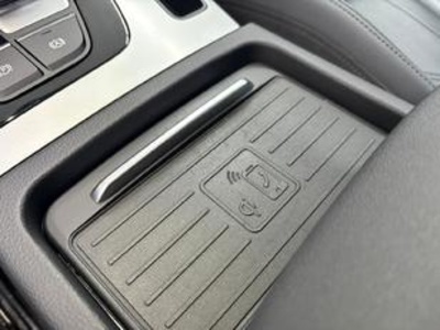 Audi Q5 TFSIe S Line 50 quattro-ultra 220 kW (299 CV) S tronic Audi Q5 TFSIe S Line 50 quattro-ultra 220 kW (299 CV) S tronic