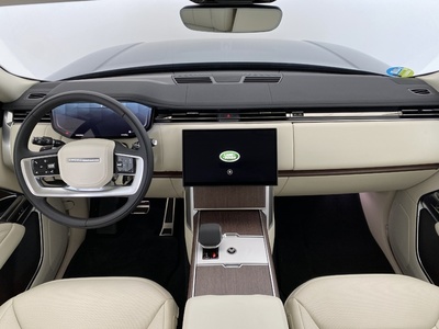 Land Rover Range Rover 3.0D I6 MHEV SE AWD Auto 221 kW (300 CV) Land Rover Range Rover 3.0D I6 MHEV SE AWD Auto 221 kW (300 CV)