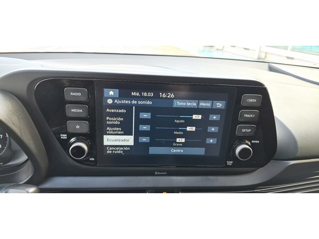 Hyundaii20 1.0 TGDI 48V Tecno DCT 74 kW (100 CV) Vehículo usado en Barcelona - 17