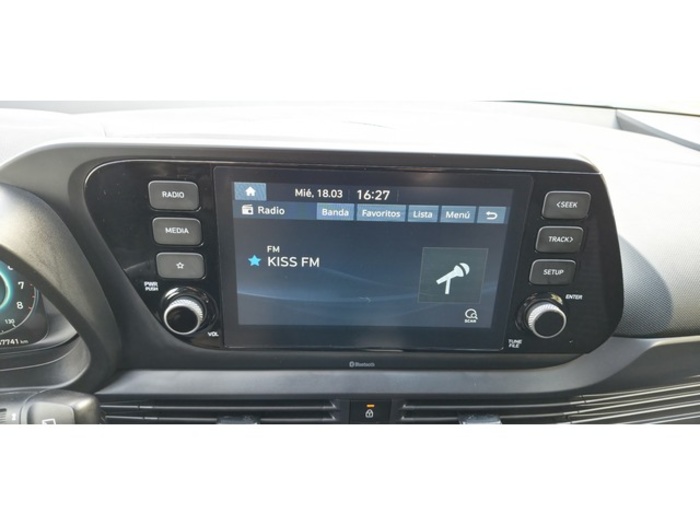Hyundaii20 1.0 TGDI 48V Tecno DCT 74 kW (100 CV) Vehículo usado en Barcelona - 19 Hyundaii20 1.0 TGDI 48V Tecno DCT 74 kW (100 CV) Vehículo usado en Barcelona - 19