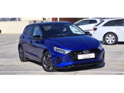 Hyundai i20 1.0 TGDI 48V Tecno DCT 74 kW (100 CV) Hyundai i20 1.0 TGDI 48V Tecno DCT 74 kW (100 CV)