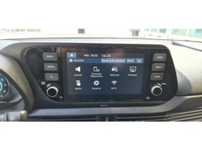 Hyundai i20 1.0 TGDI 48V Tecno DCT 74 kW (100 CV) Hyundai i20 1.0 TGDI 48V Tecno DCT 74 kW (100 CV)