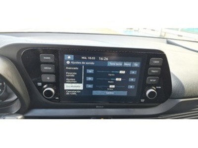 Hyundai i20 1.0 TGDI 48V Tecno DCT 74 kW (100 CV) Hyundai i20 1.0 TGDI 48V Tecno DCT 74 kW (100 CV)