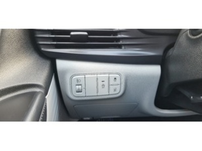 Hyundai i20 1.0 TGDI 48V Tecno DCT 74 kW (100 CV) Hyundai i20 1.0 TGDI 48V Tecno DCT 74 kW (100 CV)