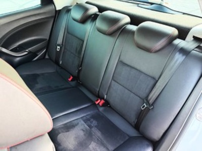 SEAT Ibiza 1.0 EcoTSI FR 81 kW (110 CV) SEAT Ibiza 1.0 EcoTSI FR 81 kW (110 CV)