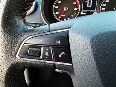 SEAT Ibiza 1.0 EcoTSI FR 81 kW (110 CV) SEAT Ibiza 1.0 EcoTSI FR 81 kW (110 CV)