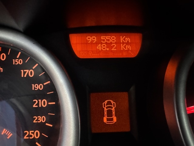 RenaultMegane Coupe Cabrio 1.6 16v Confort Authentique 83 kW (115 CV) Vehículo usado en Barcelona - 17