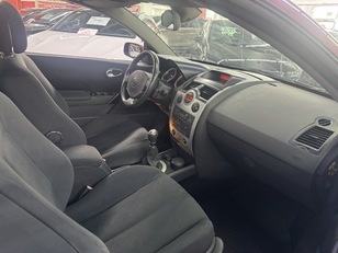 Renault Megane Coupe Cabrio 1.6 16v Confort Authentique 83 kW (115 CV)