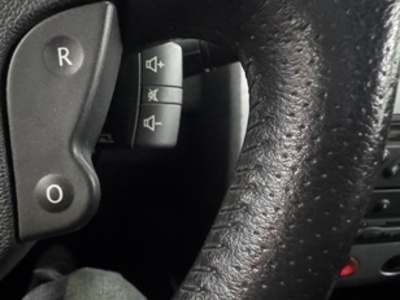 Renault Megane Coupe Cabrio 1.6 16v Confort Authentique 83 kW (115 CV) Renault Megane Coupe Cabrio 1.6 16v Confort Authentique 83 kW (115 CV)