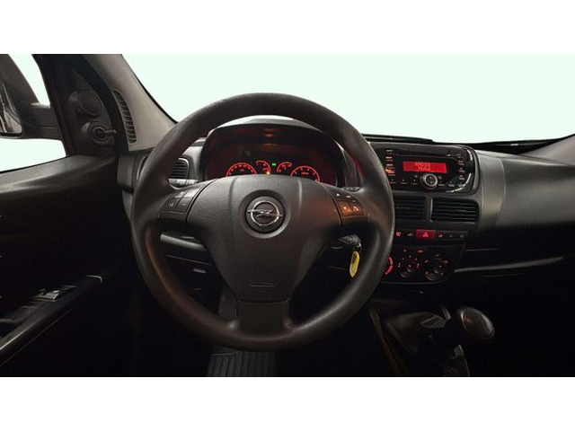 OpelCombo Tour 1.3 CDTI Expression L1H1 70 kW (95 CV) Vehículo usado en Barcelona - 13