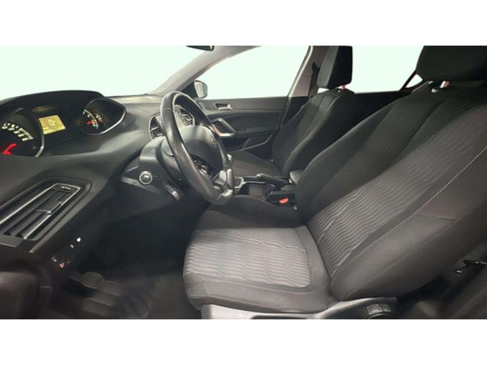 Peugeot308 1.2 PureTech S&S Active 96 kW (130 CV) Vehículo usado en Barcelona - 10 Peugeot308 1.2 PureTech S&S Active 96 kW (130 CV) Vehículo usado en Barcelona - 10