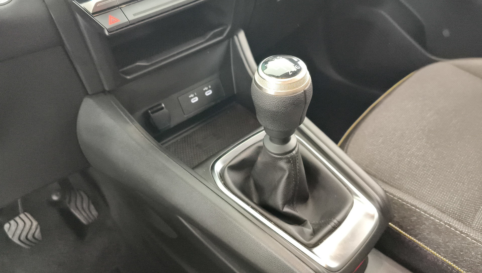 Renault Captur Techno Eco-G 74 kW (100 CV) - 24