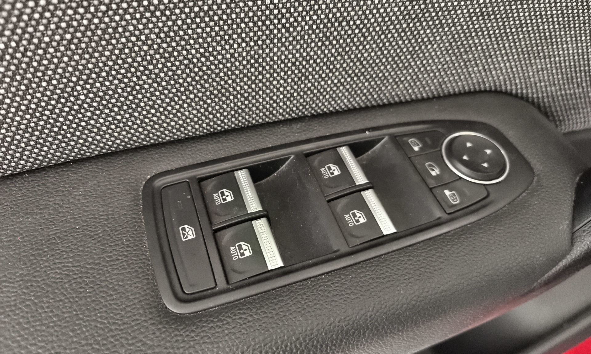 Renault Captur Techno Eco-G 74 kW (100 CV) - 25