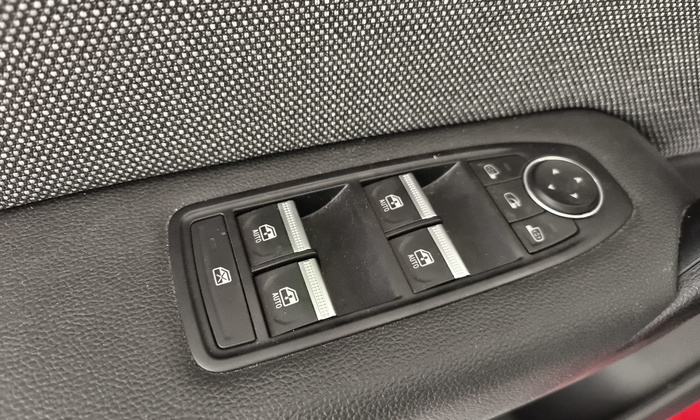 Renault Captur Techno Eco-G 74 kW (100 CV) - 25 Renault Captur Techno Eco-G 74 kW (100 CV) - 25