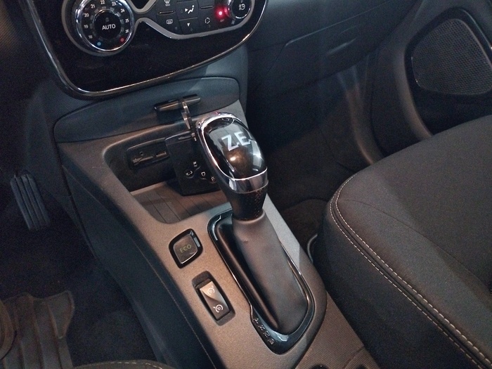 Renault Zoe Limited 40 R110 79 kW (108 CV) - 7 Renault Zoe Limited 40 R110 79 kW (108 CV) - 7