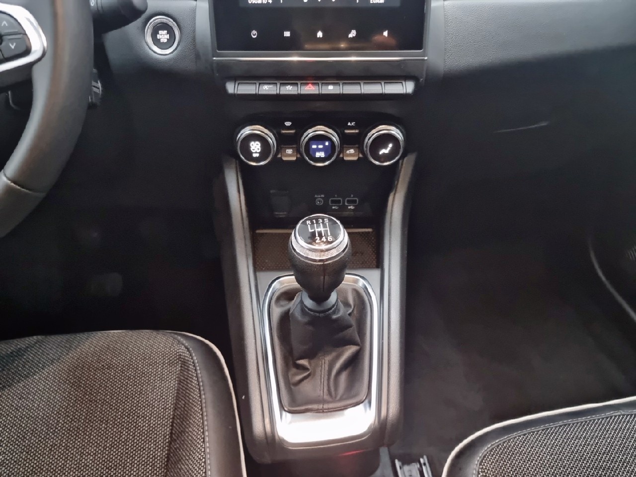 Renault Captur TCe 140 Micro Híbrido Fast Track 103 kW (140 CV) - 7