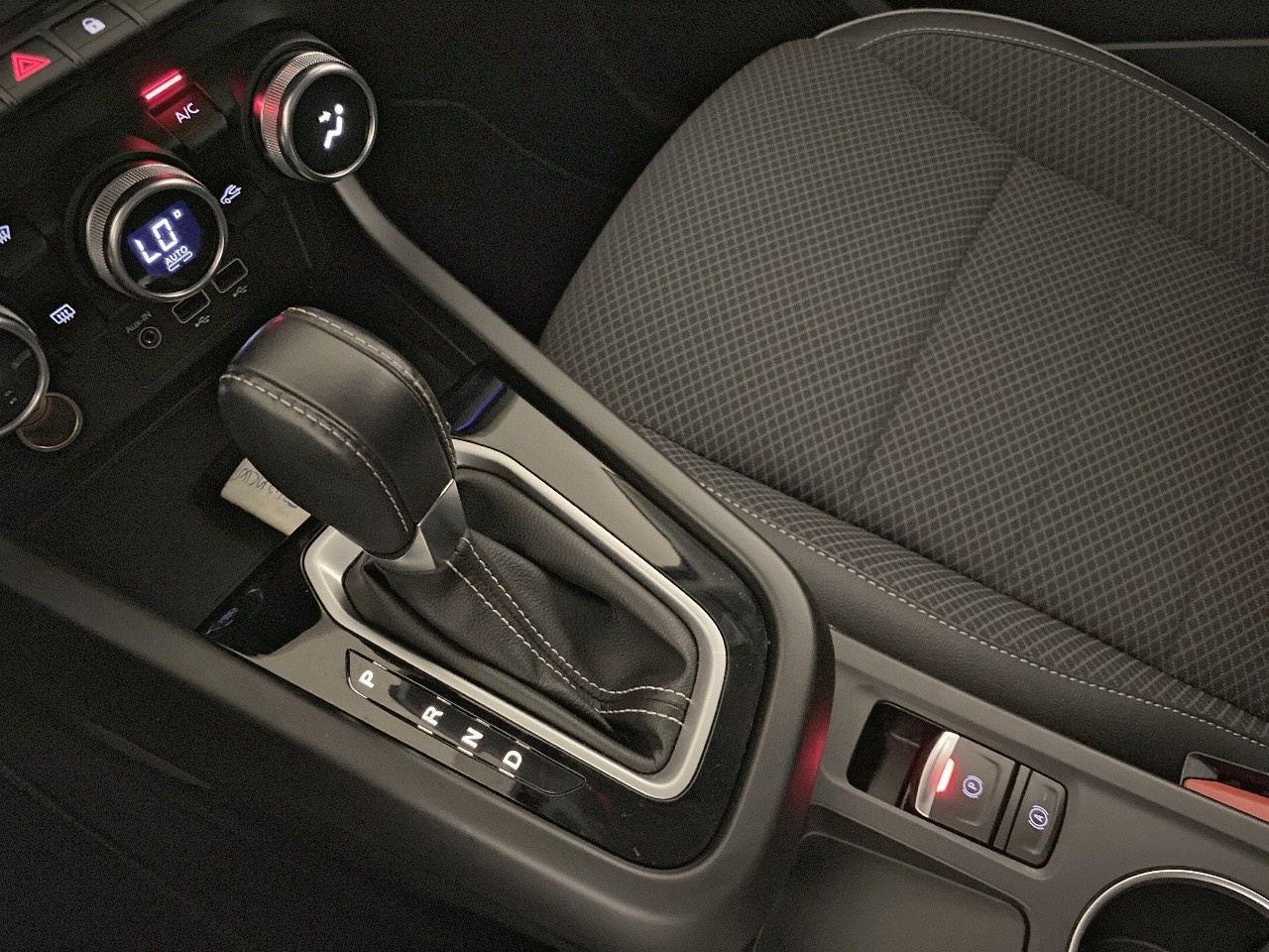 Renault Arkana Techno TCe 140 Microhíbrido EDC 103 kW (140 CV) - 10