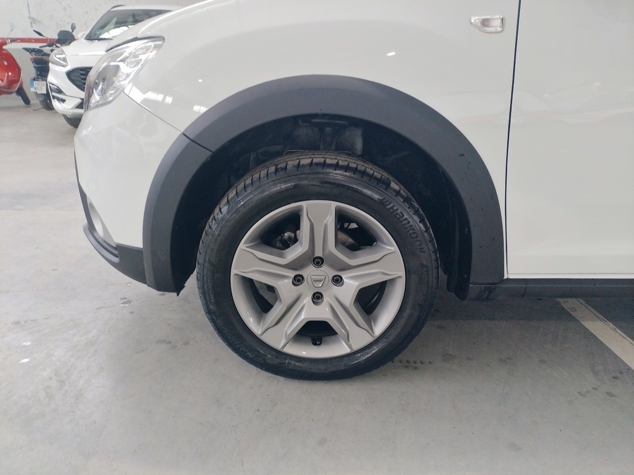 Dacia Sandero Stepway Essential TCe 74 kW (100 CV) - 11