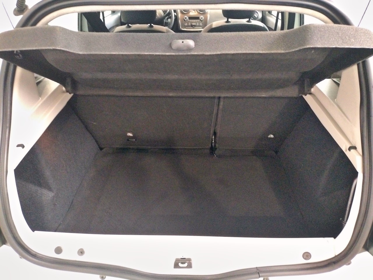 Dacia Sandero Stepway Essential TCe 74 kW (100 CV) - 13