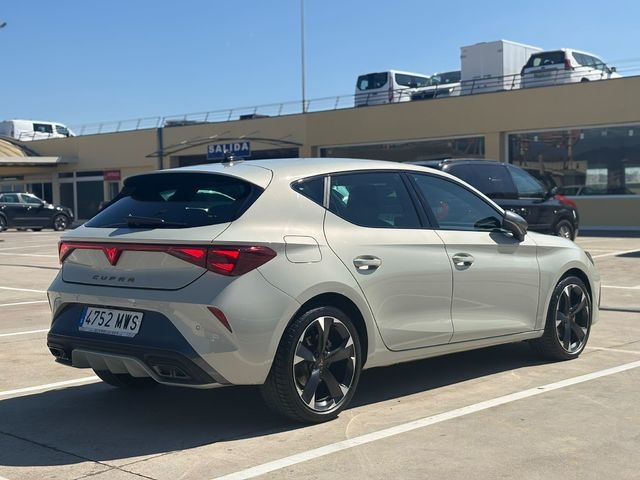 CupraLeón 1.5 eTSI DSG 110 kW (150 CV) Vehículo usado en Barcelona - 9