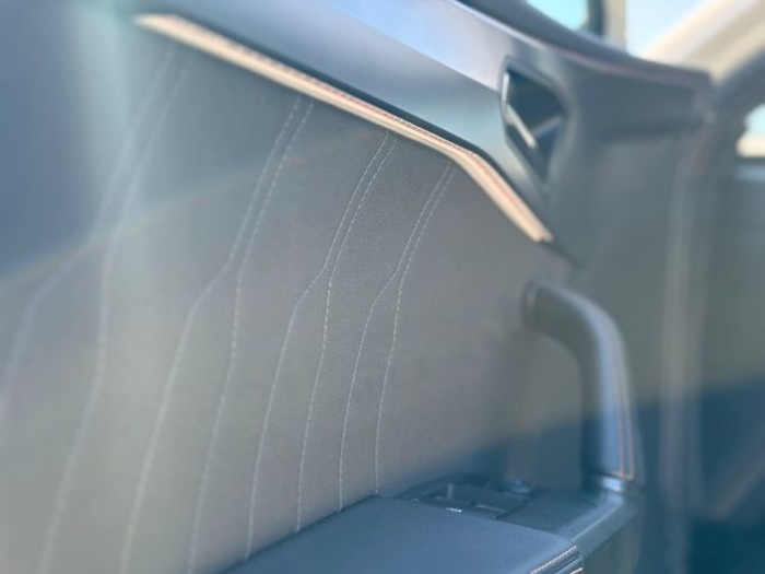 CupraLeón 1.5 eTSI DSG 110 kW (150 CV) Vehículo usado en Barcelona - 14 CupraLeón 1.5 eTSI DSG 110 kW (150 CV) Vehículo usado en Barcelona - 14