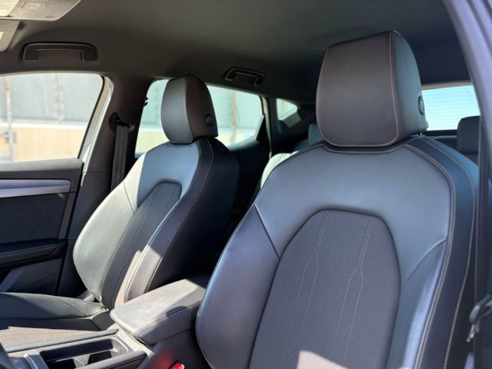 CupraLeón 1.5 eTSI DSG 110 kW (150 CV) Vehículo usado en Barcelona - 20 CupraLeón 1.5 eTSI DSG 110 kW (150 CV) Vehículo usado en Barcelona - 20