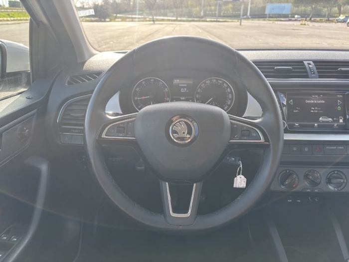 SkodaFabia 1.0 TSI Style 70 kW (95 CV) Vehículo usado en Barcelona - 13 SkodaFabia 1.0 TSI Style 70 kW (95 CV) Vehículo usado en Barcelona - 13