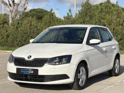 Skoda Fabia 1.0 TSI Style 70 kW (95 CV) Skoda Fabia 1.0 TSI Style 70 kW (95 CV)