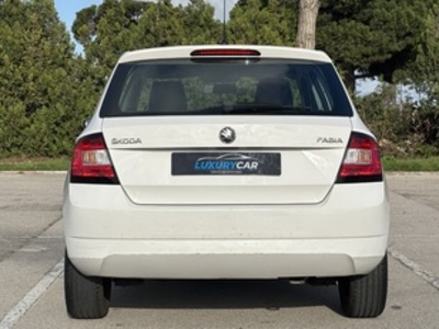 Skoda Fabia 1.0 TSI Style 70 kW (95 CV) Skoda Fabia 1.0 TSI Style 70 kW (95 CV)