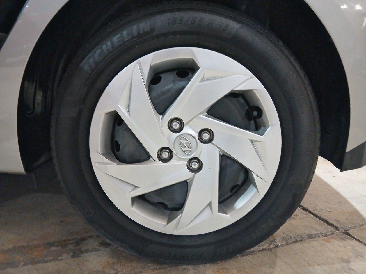 Hyundai i20 1.2 MPI Essence 62 kW (84 CV) - 10