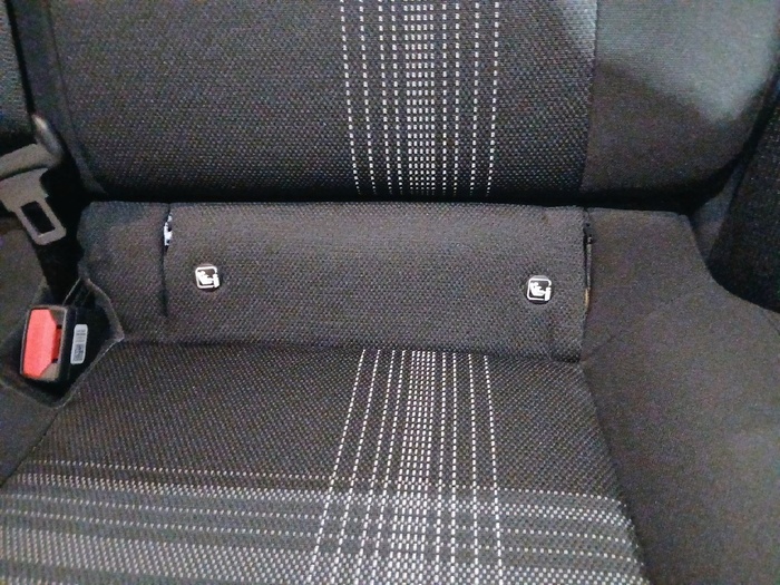 Hyundai i20 1.2 MPI Essence 62 kW (84 CV) - 18 Hyundai i20 1.2 MPI Essence 62 kW (84 CV) - 18