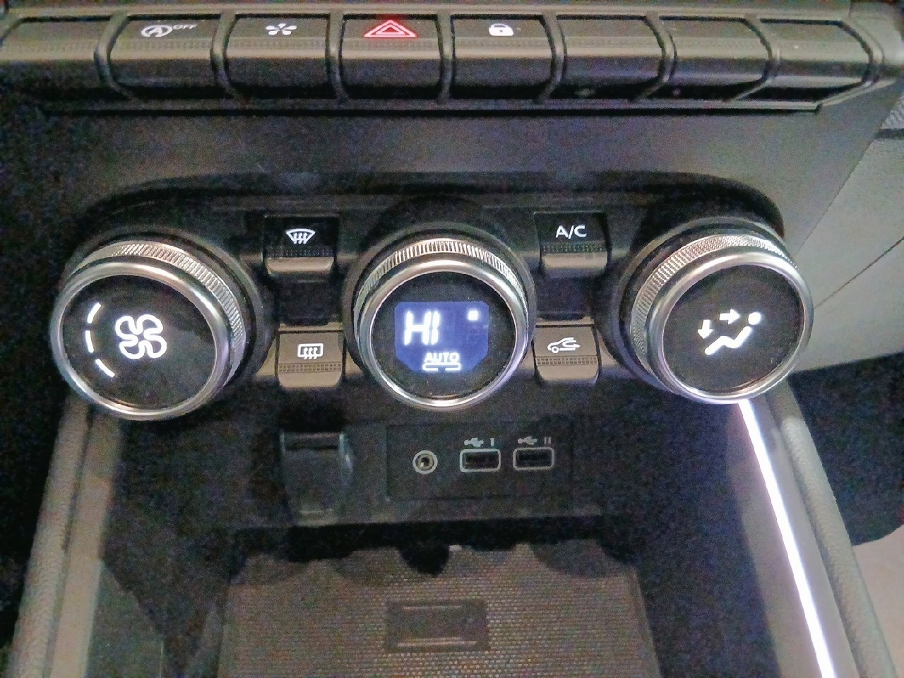 Renault Clio Techno Eco-G 74 kW (100 CV) - 13