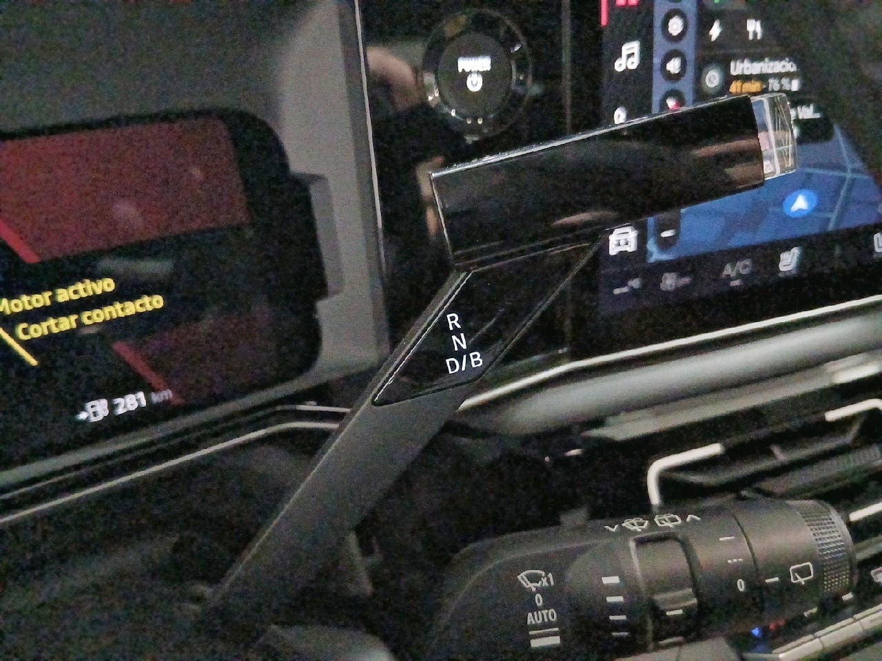 Renault 5 E-Tech Iconic Cinq Autonomía Confort 110 kW (150 CV) - 7