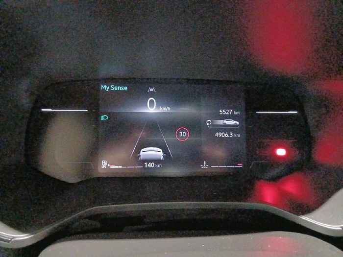 Renault Clio Techno Eco-G 74 kW (100 CV) - 8 Renault Clio Techno Eco-G 74 kW (100 CV) - 8