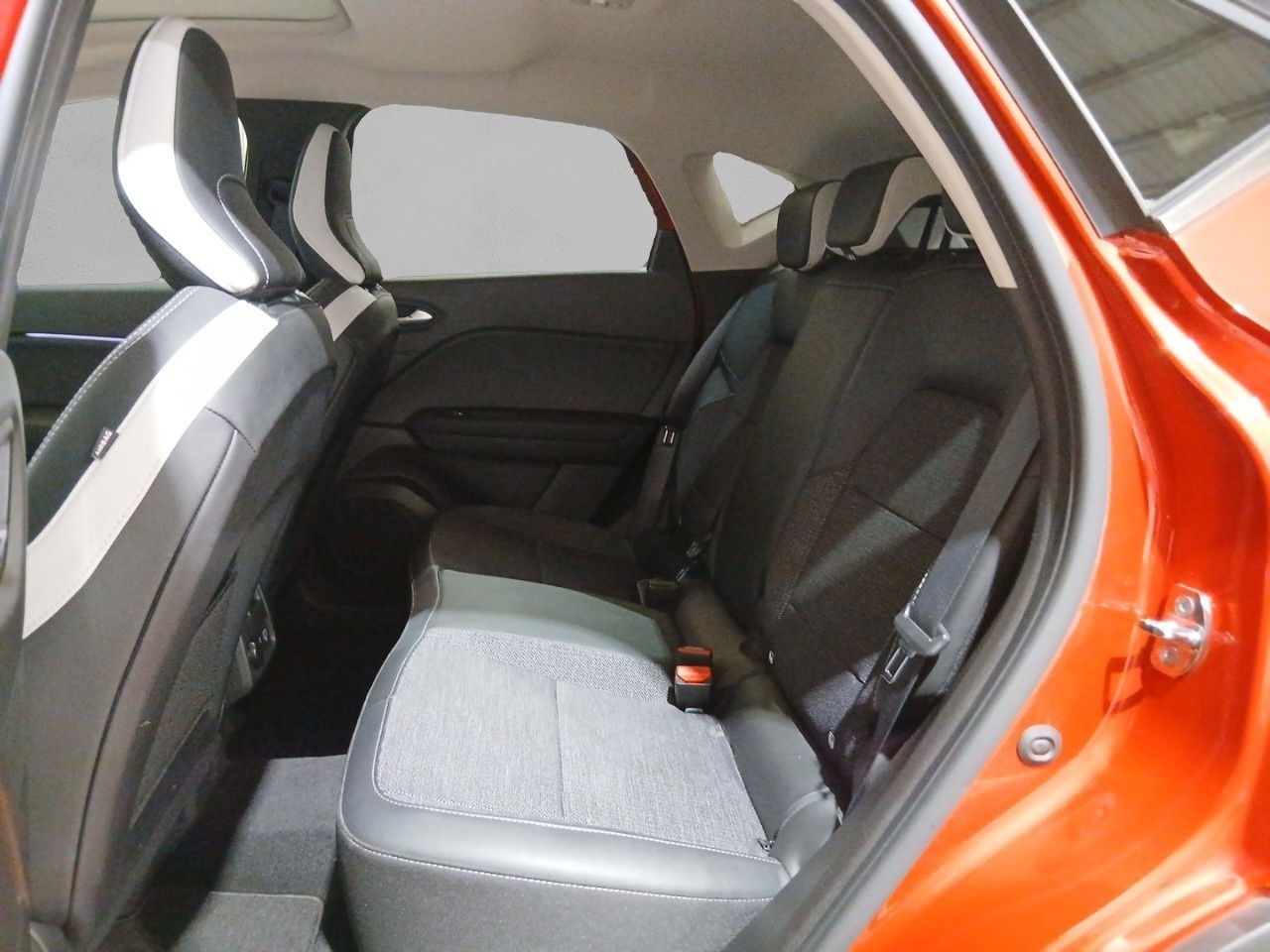 Renault Captur TCe 140 Micro Híbrido Fast Track 103 kW (140 CV) - 9